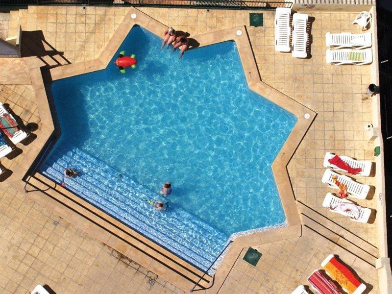 Dynastic Rooms Apartments Benidorm Bagian luar foto